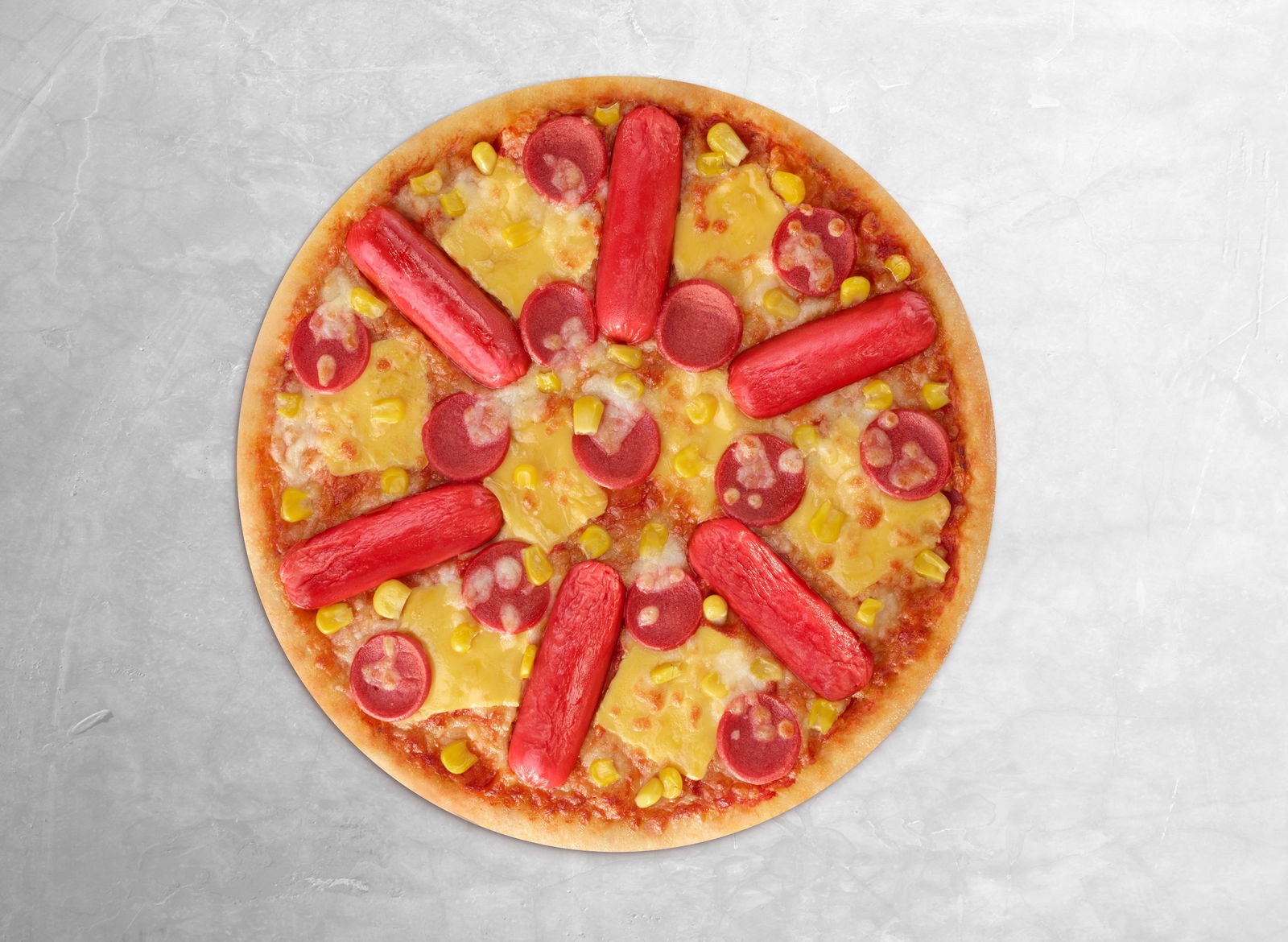 Cheddarlı Dev Sosisli Pizza (Orta)