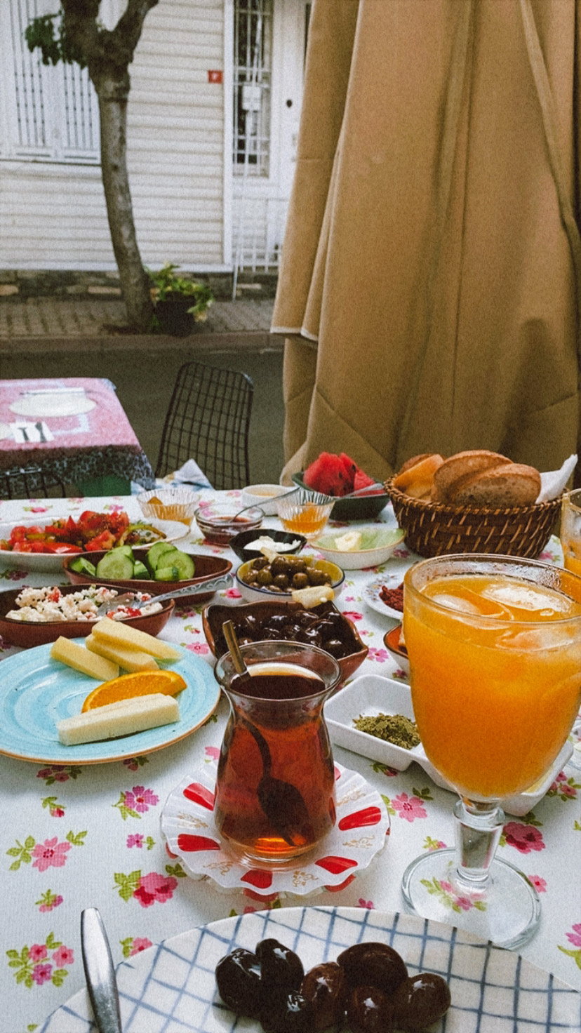 Island Breakfast