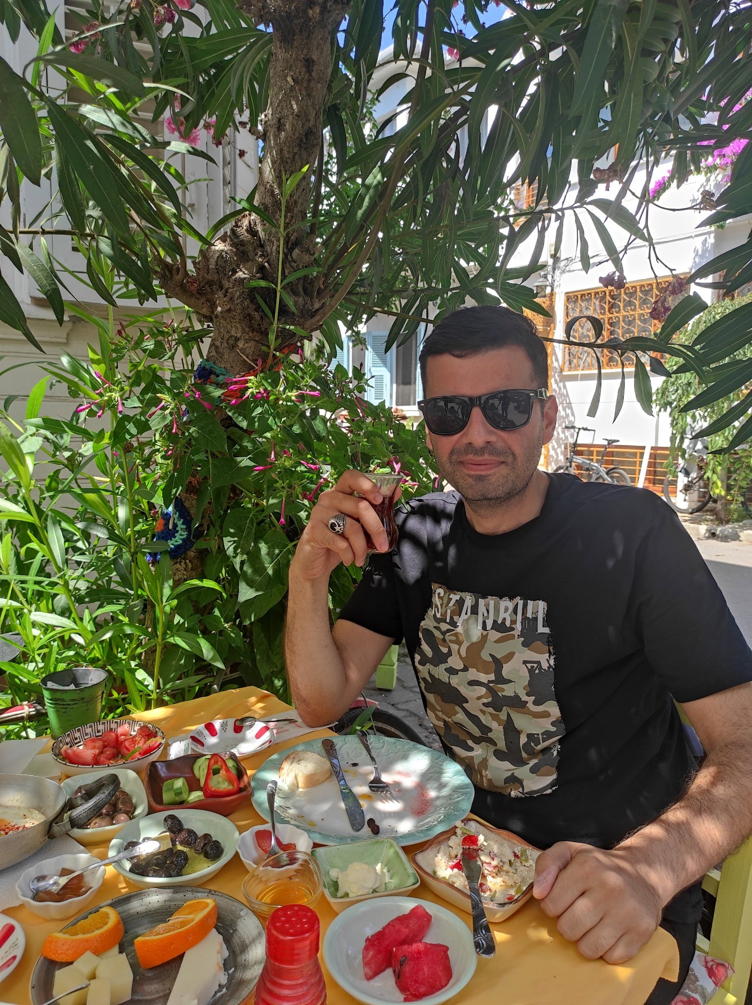 Island Breakfast