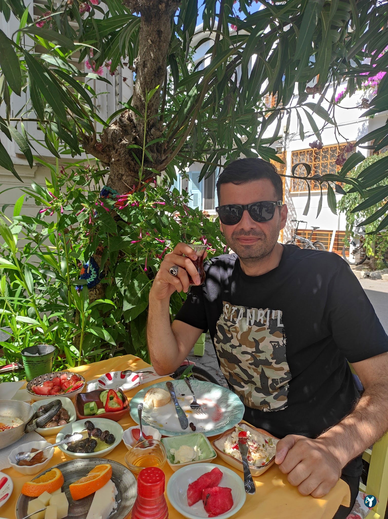 Island Breakfast