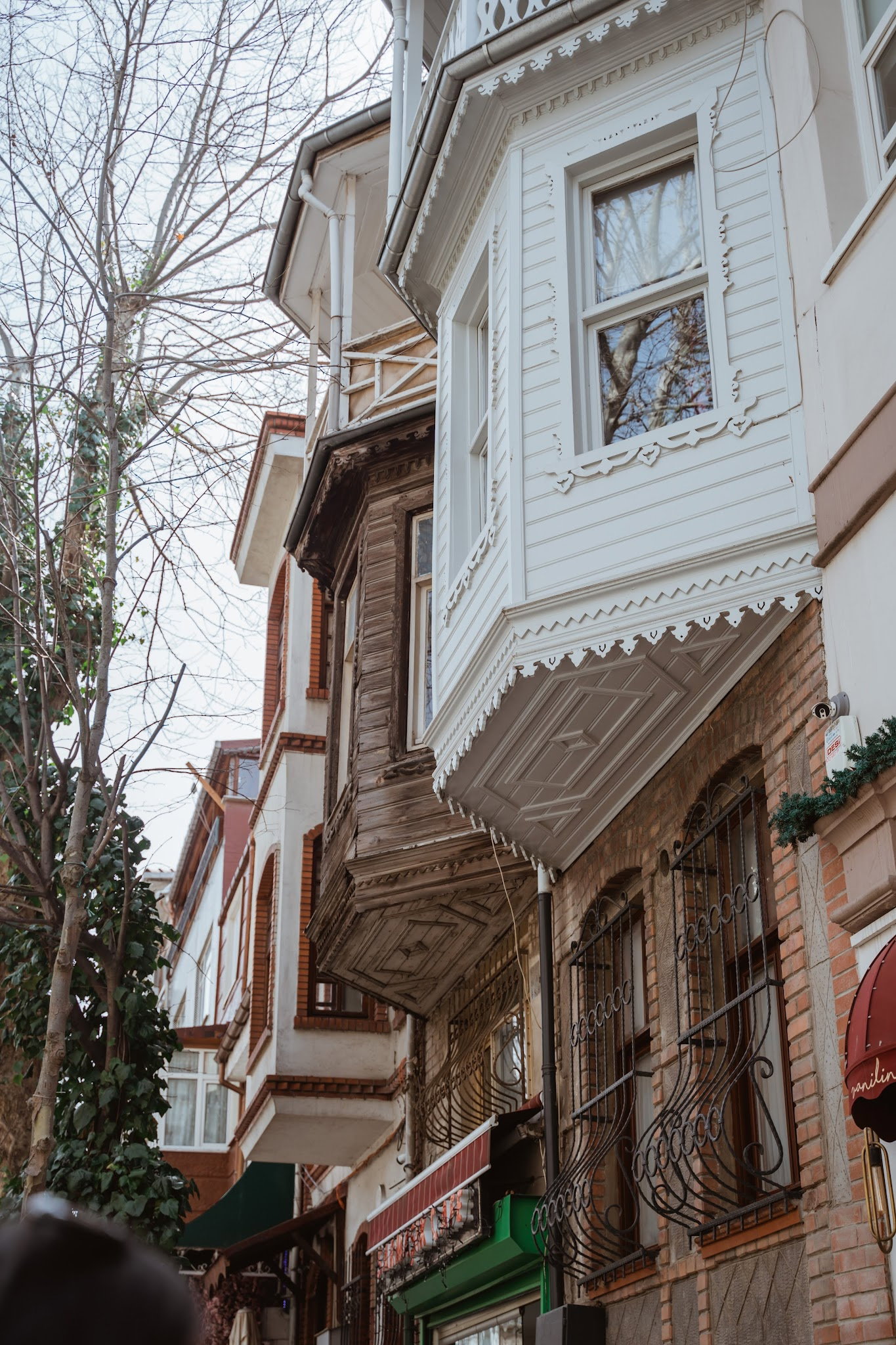 Nail Kitabevi & Cafe