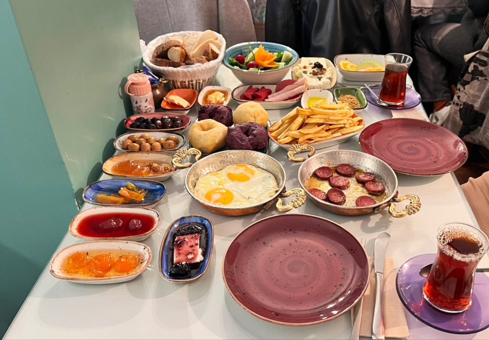 Deniz Nadide Duru Breakfast Moda