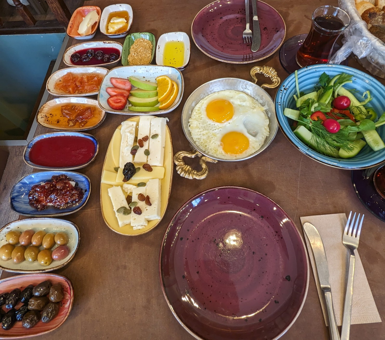 Deniz Nadide Duru Breakfast Moda