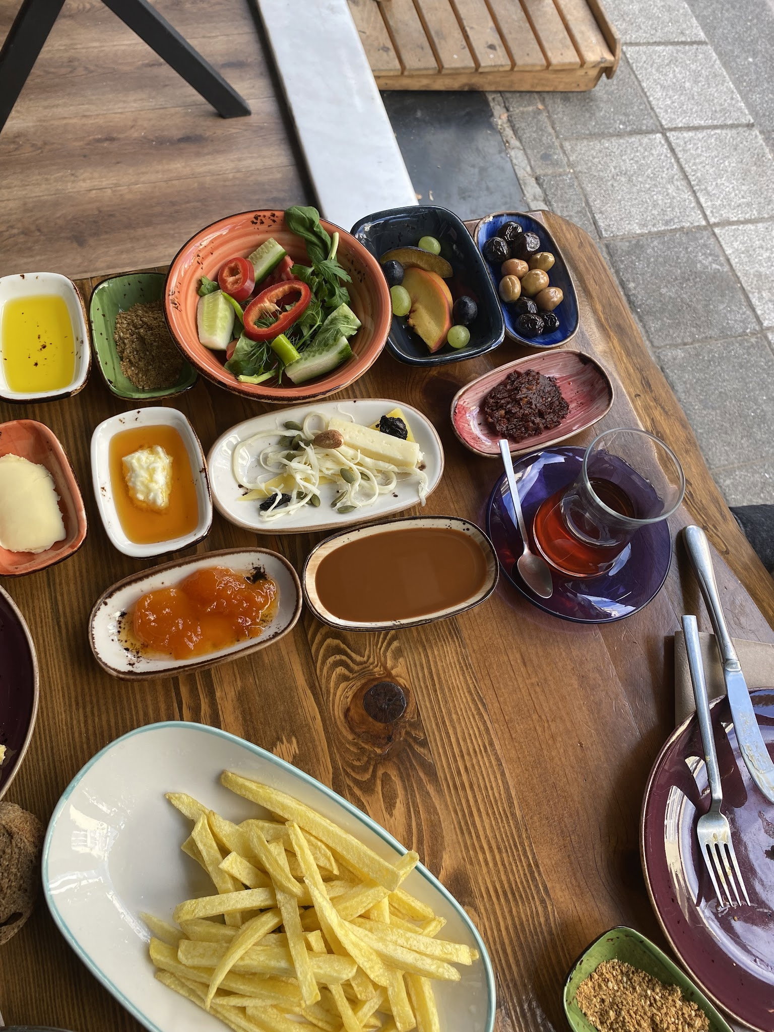 Deniz Nadide Duru Breakfast Moda