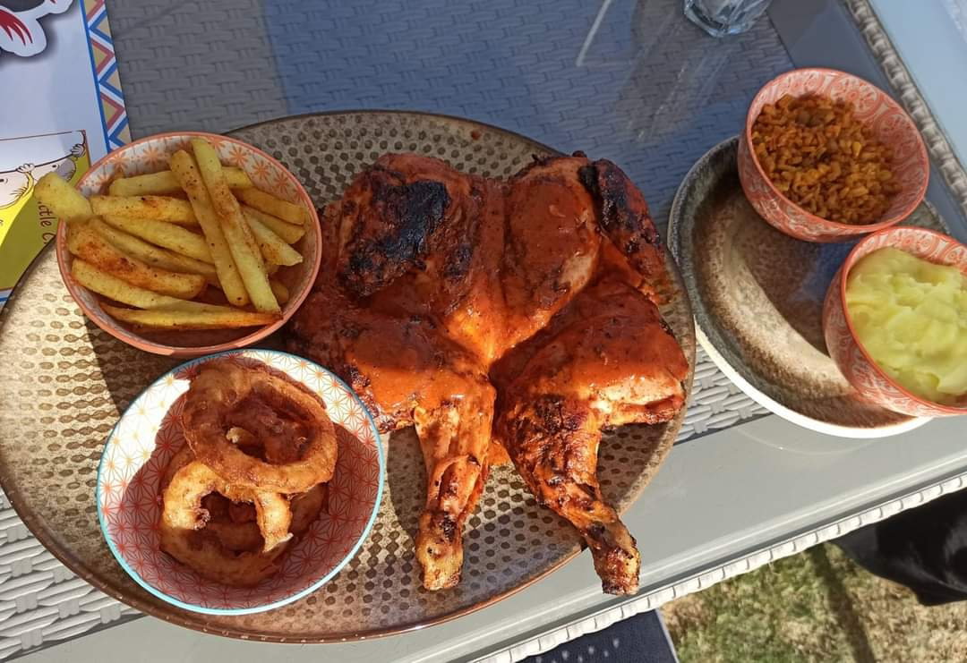 Mandoz Peri Peri Chicken Restaurant And Bar