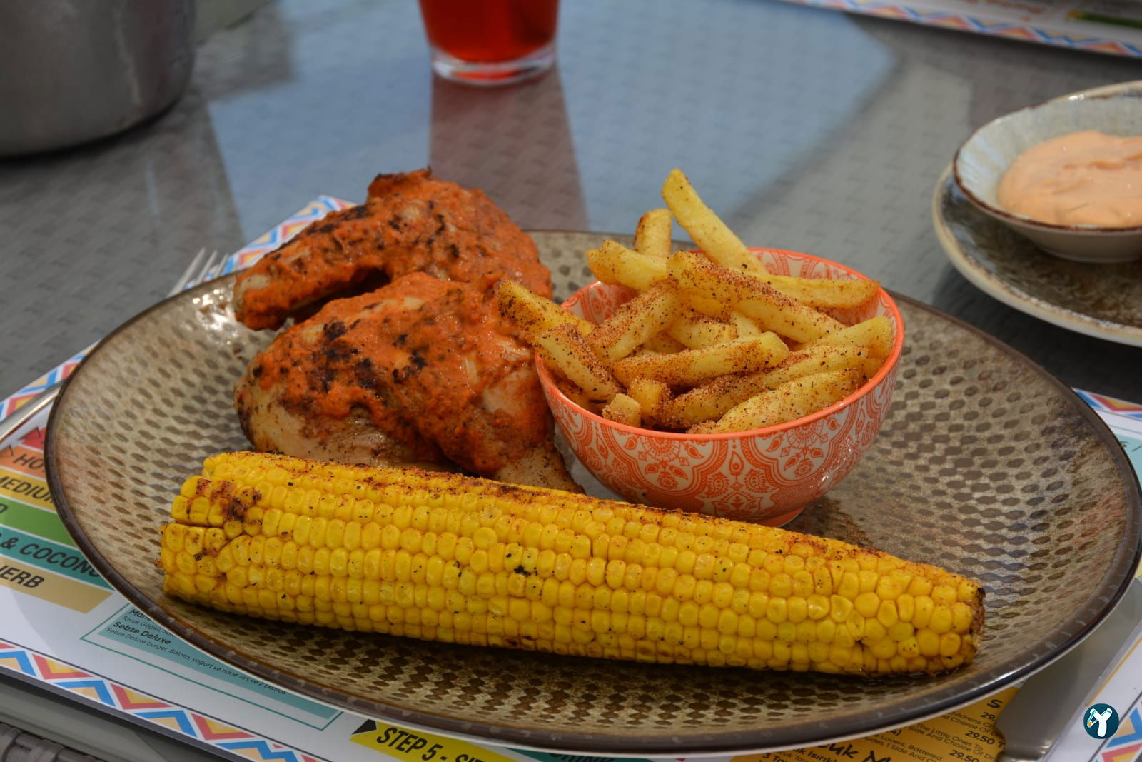 Mandoz Peri Peri Chicken Restaurant And Bar