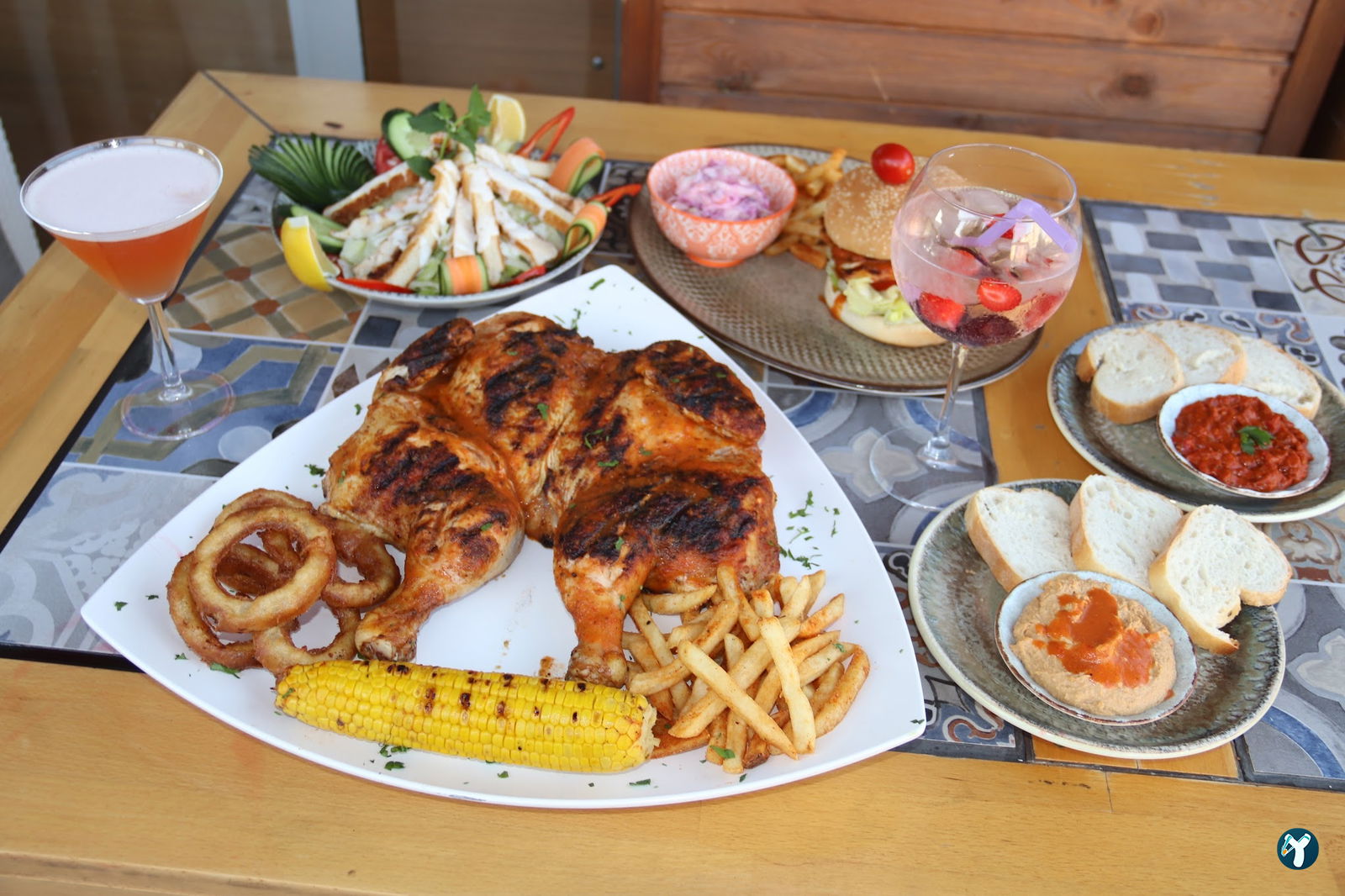 Mandoz Peri Peri Chicken Restaurant And Bar