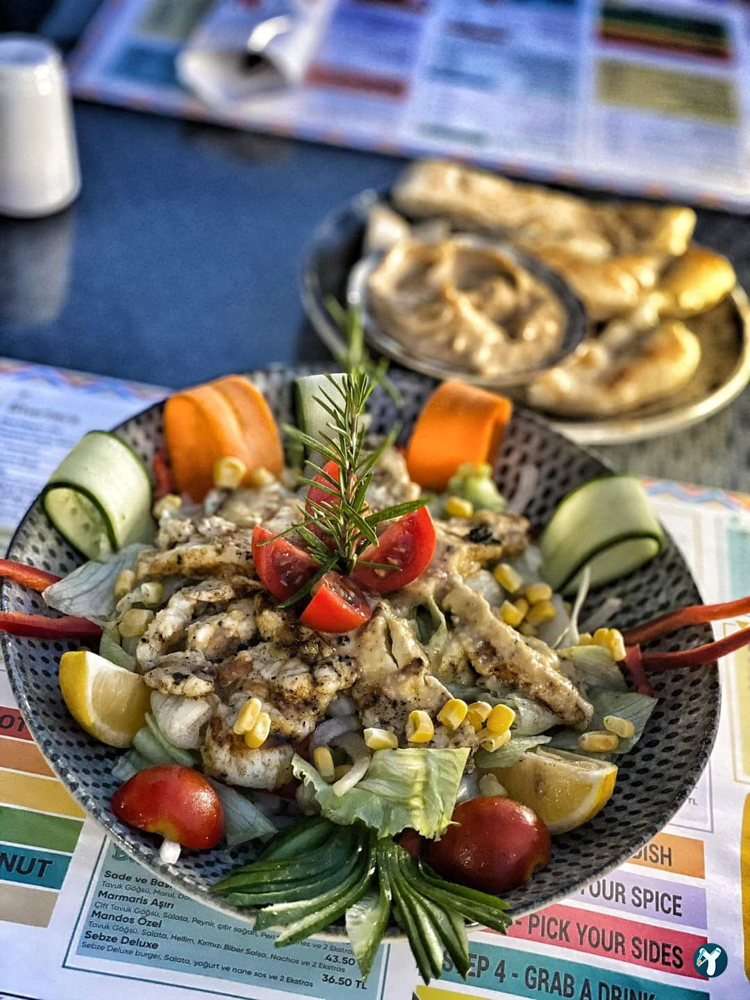 Mandoz Peri Peri Chicken Restaurant And Bar
