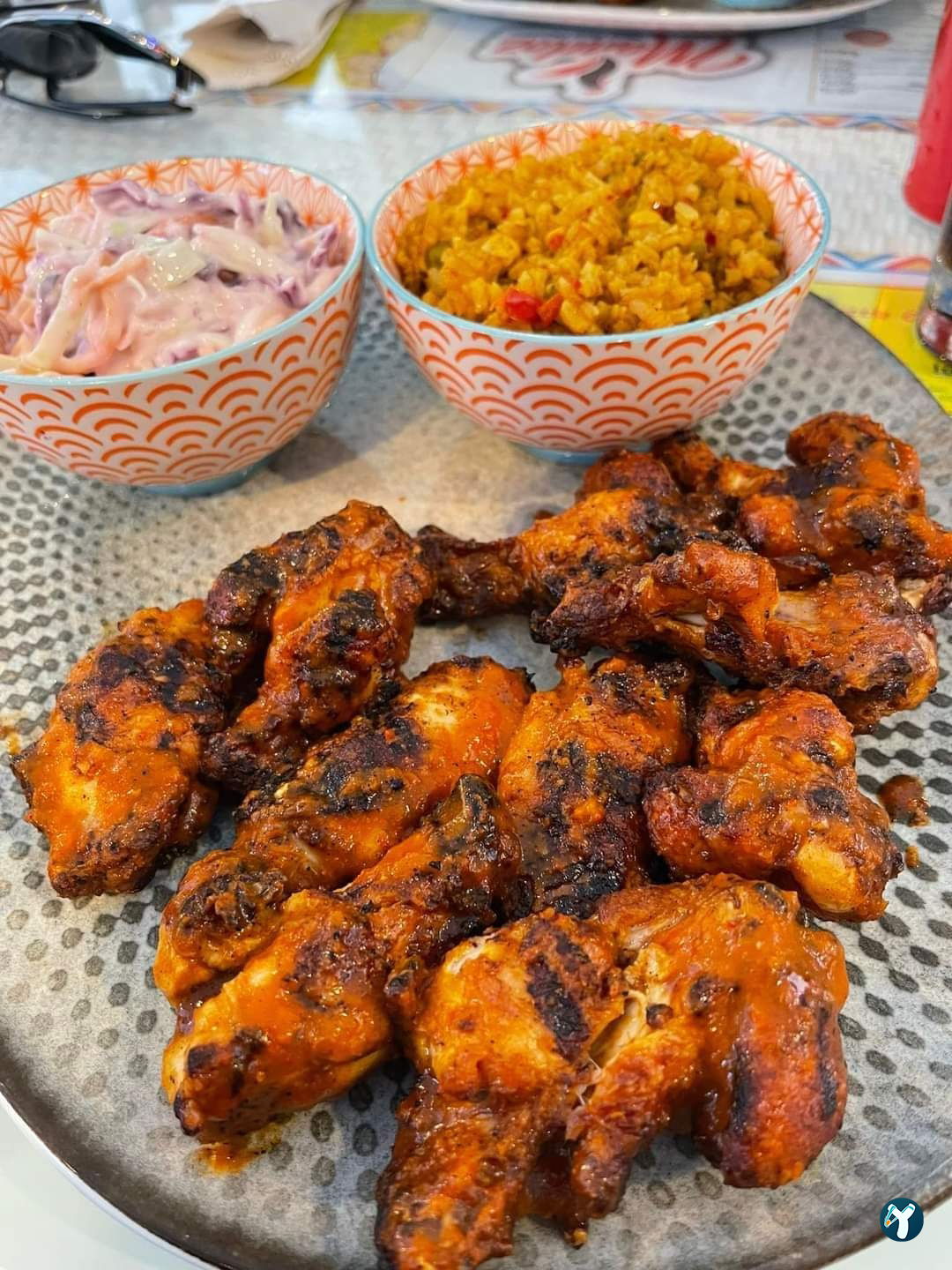 Mandoz Peri Peri Chicken Restaurant And Bar