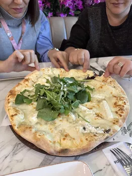Pizza Il Forno resimleri Pizza Il Forno resimleri