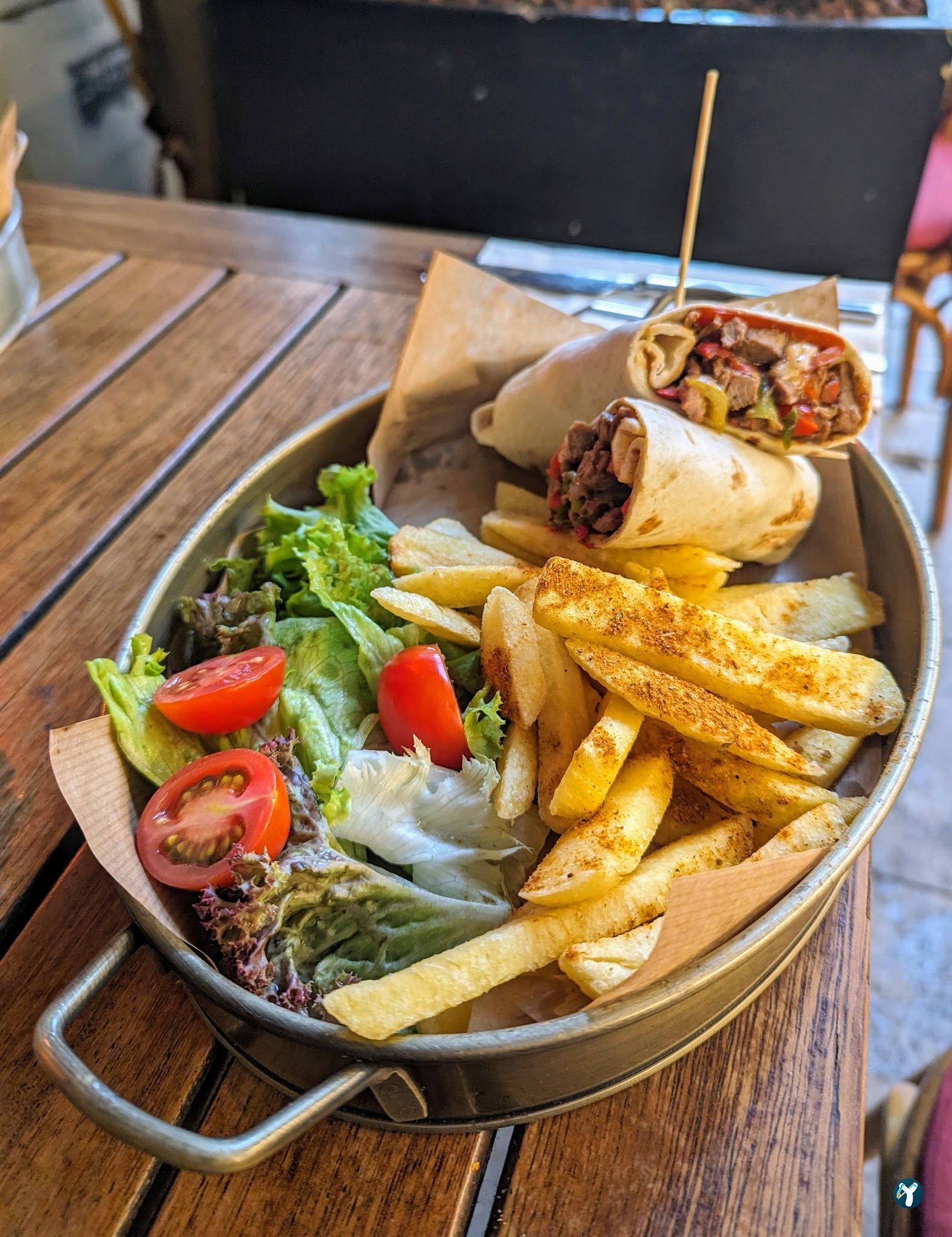 Parole Cafe | Restaurant