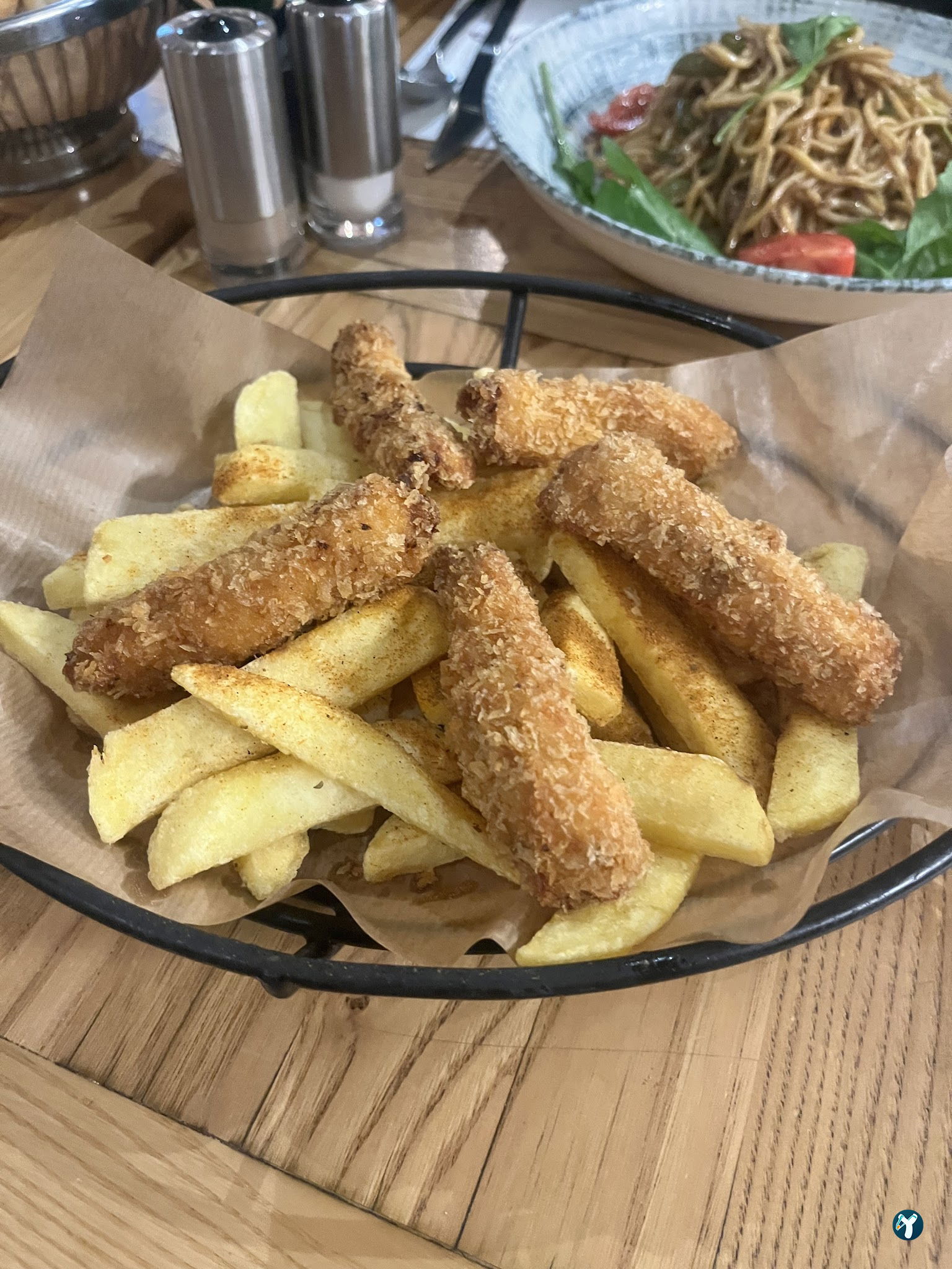 Parole Cafe | Restaurant