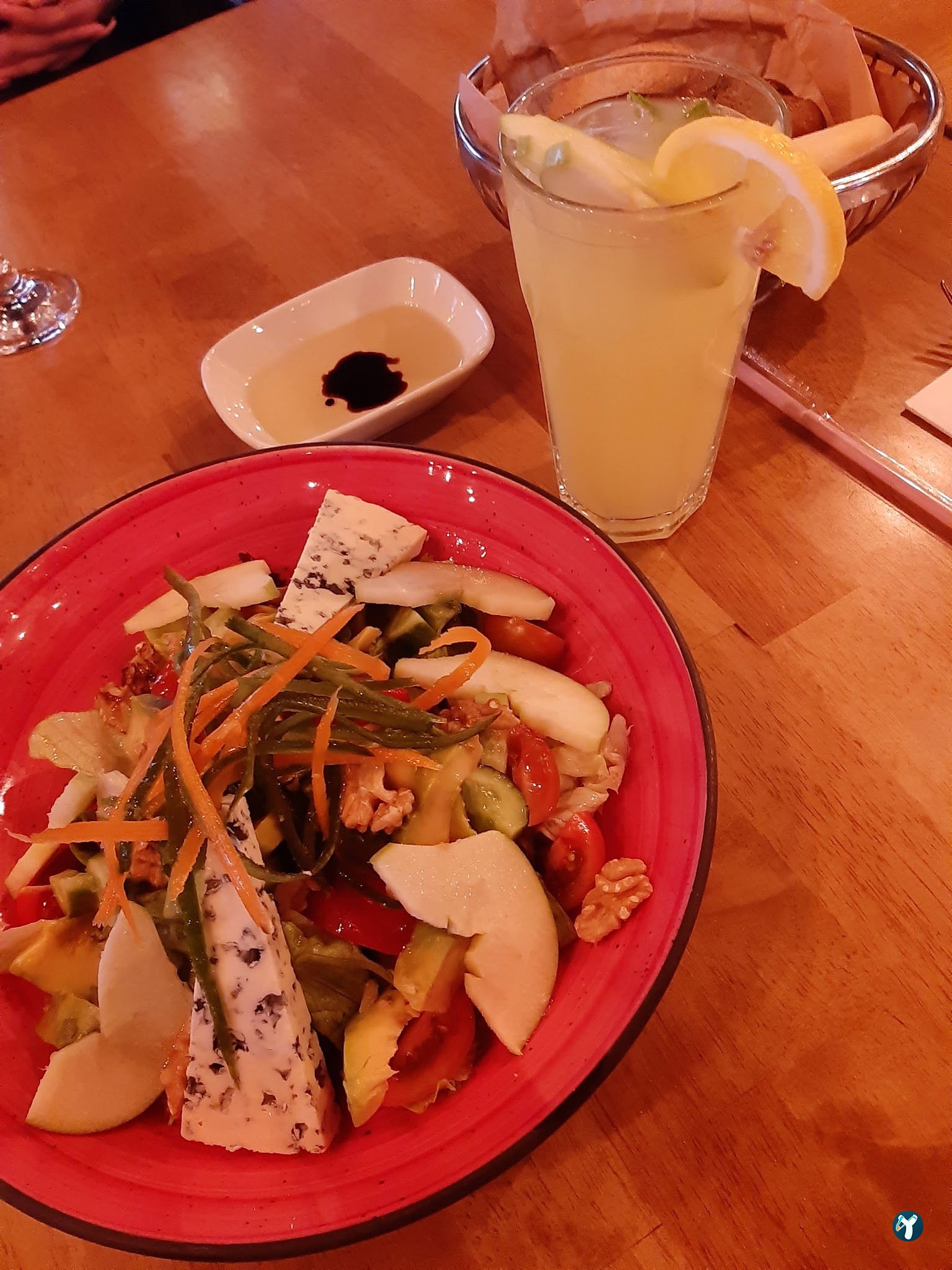 Parole Cafe | Restaurant