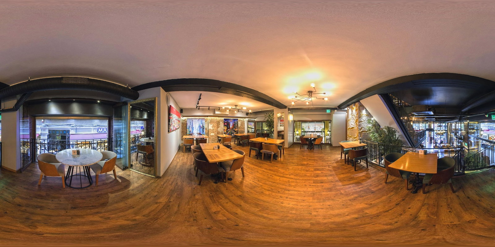 Parole Cafe | Restaurant