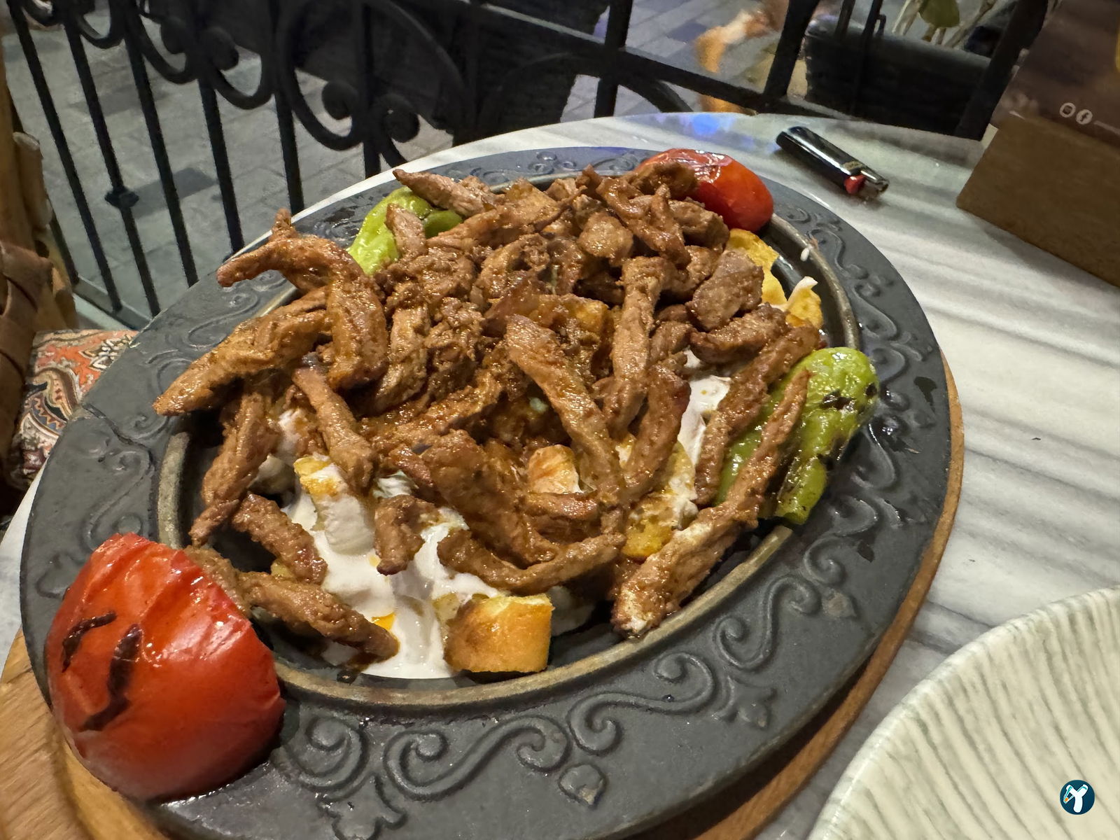 Parole Cafe | Restaurant