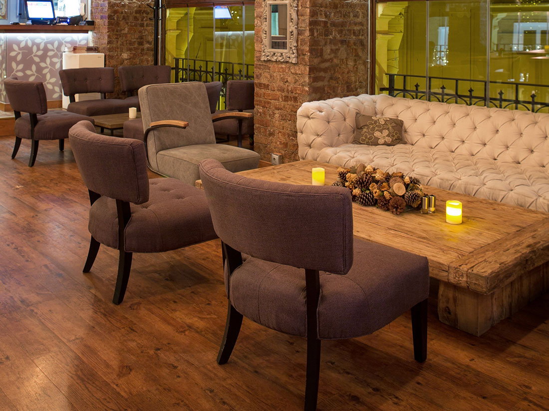 Parole Cafe | Restaurant