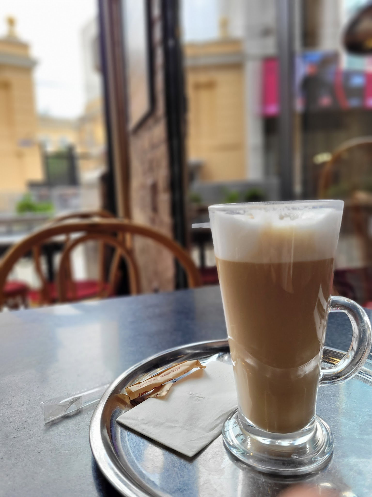 Parole Cafe | Restaurant