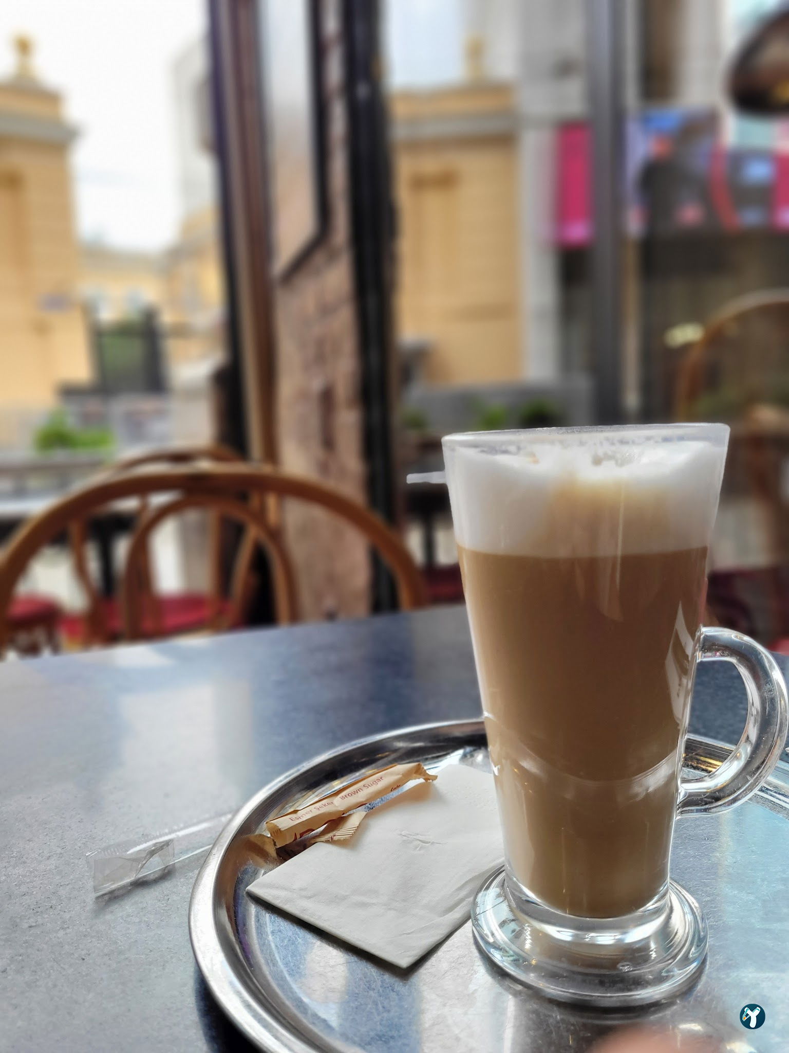 Parole Cafe | Restaurant