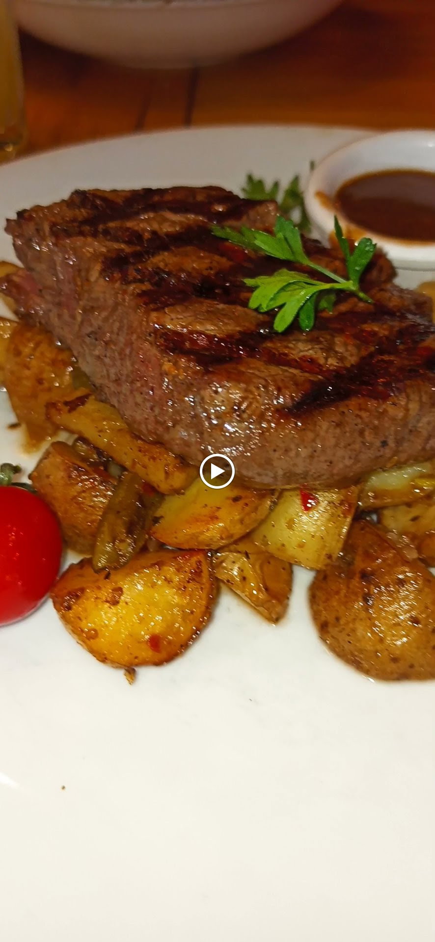 Parole Cafe | Restaurant
