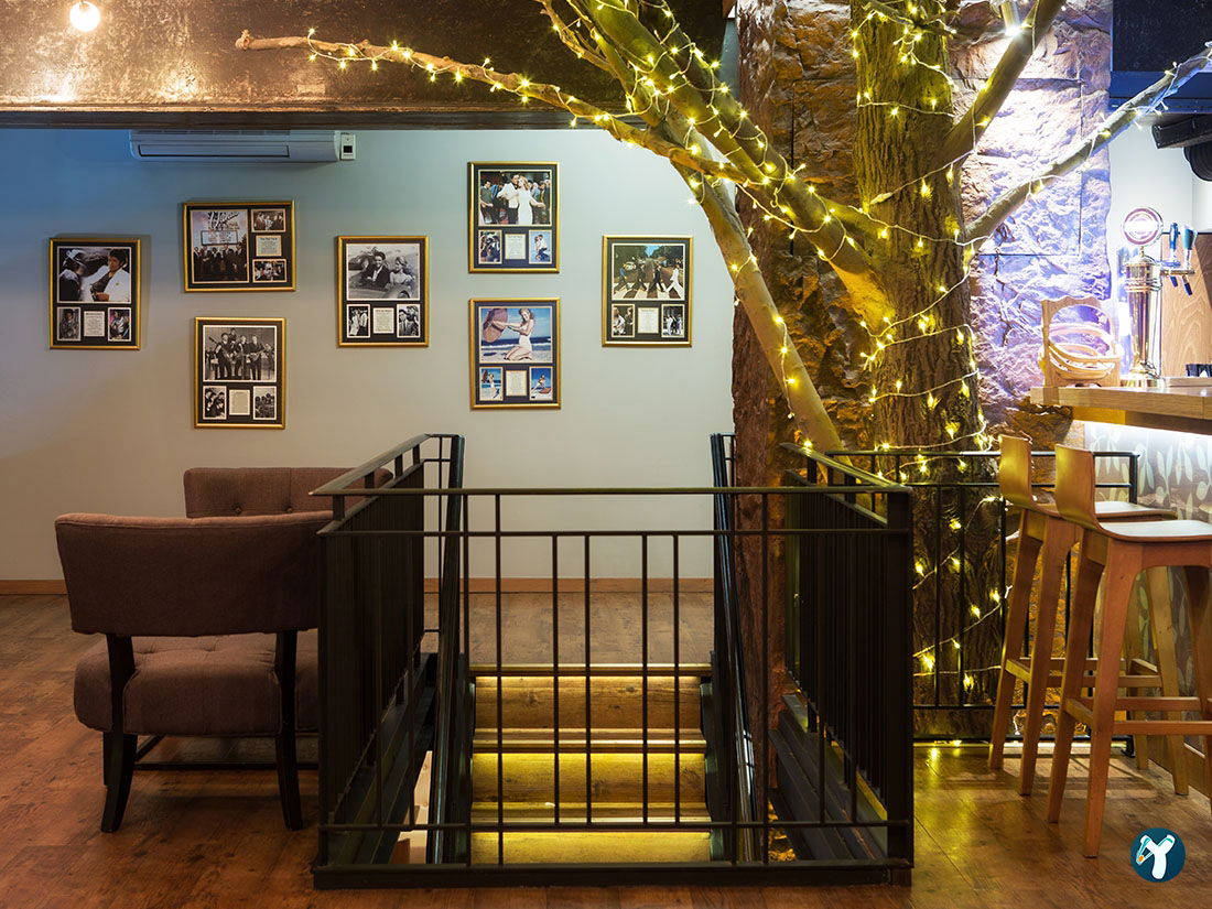 Parole Cafe | Restaurant