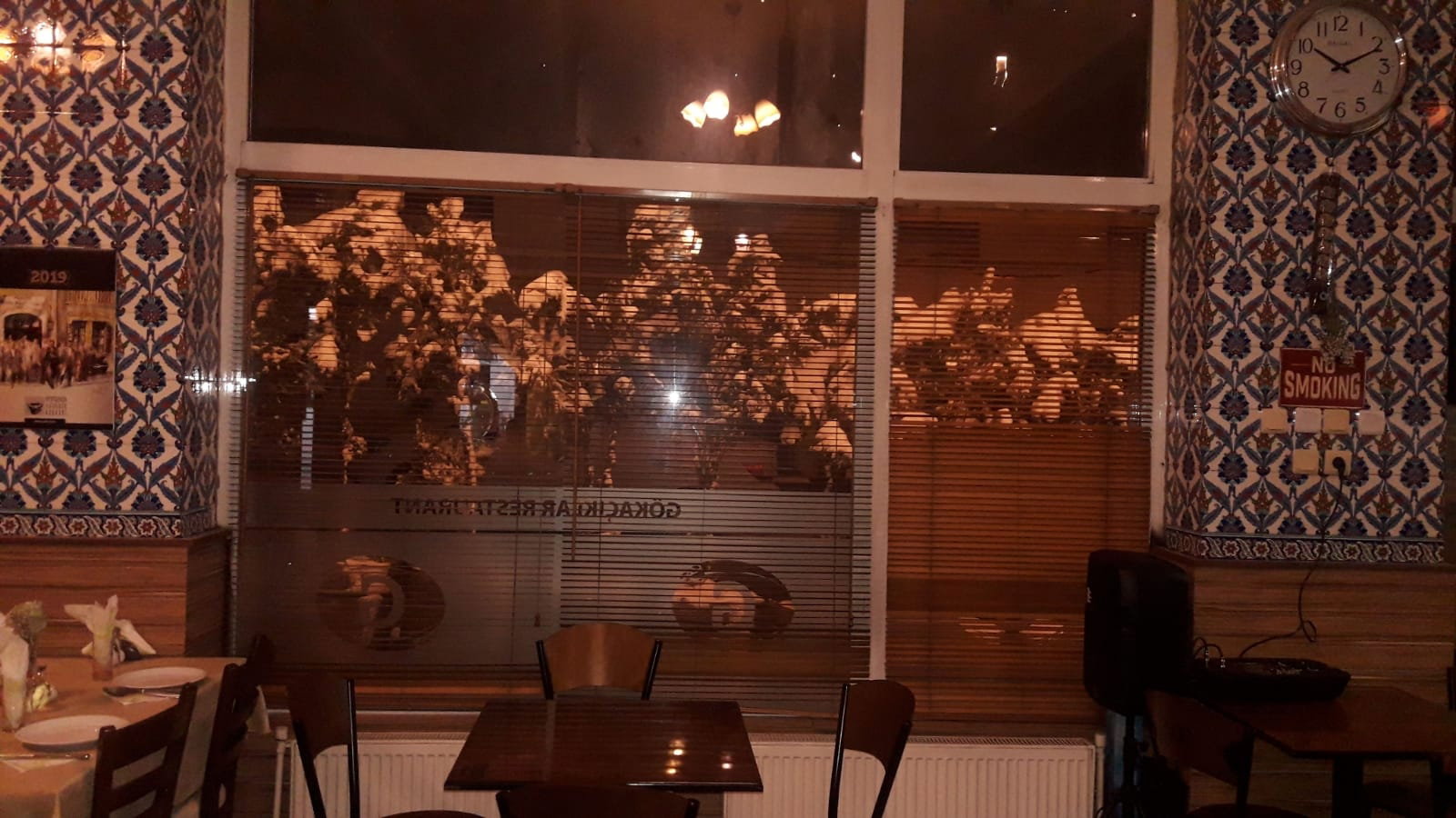 Harun Bey Ayrilmisir.Artik Birahanedir