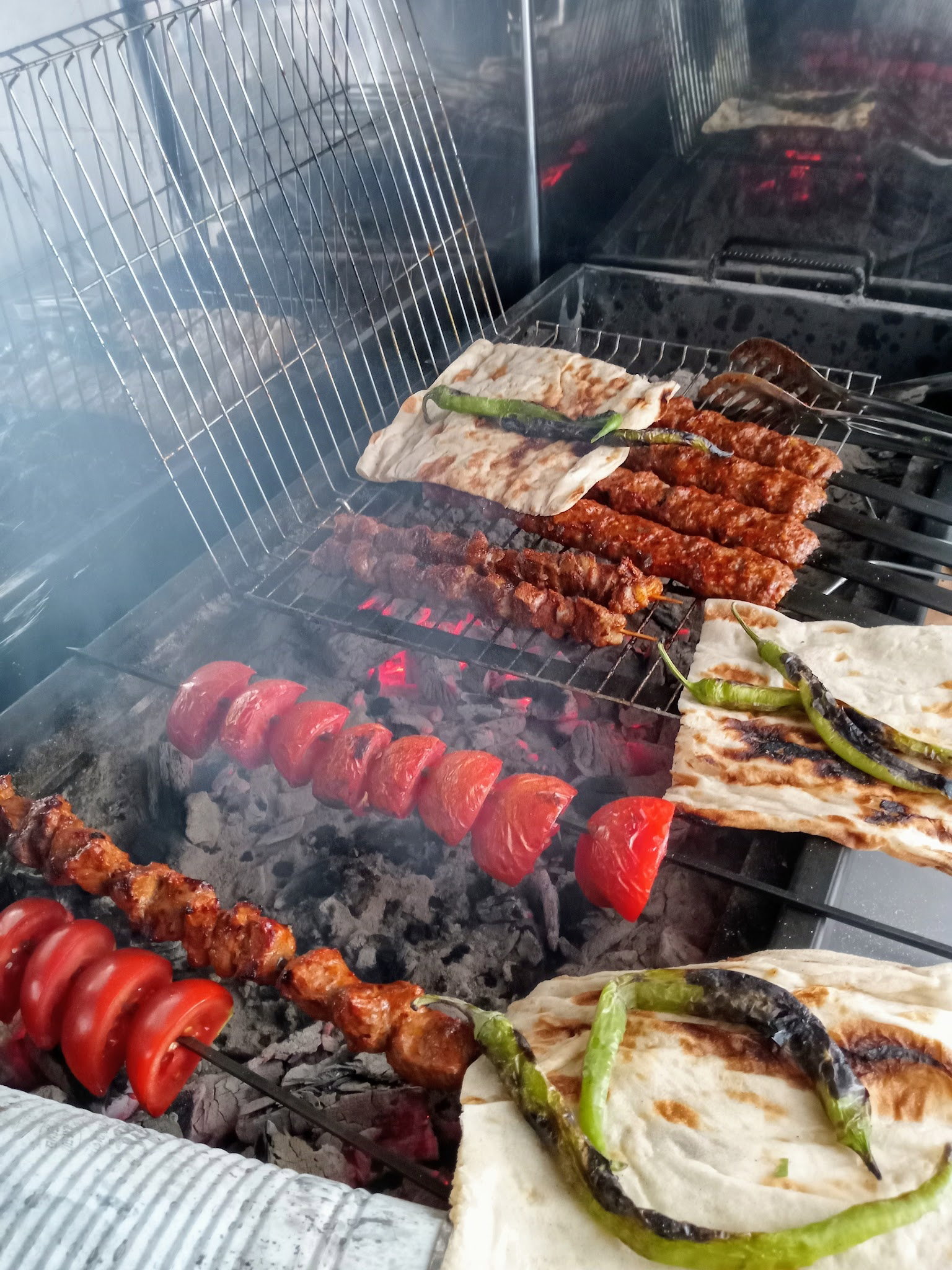 Çağlar Balık Et Restaurant