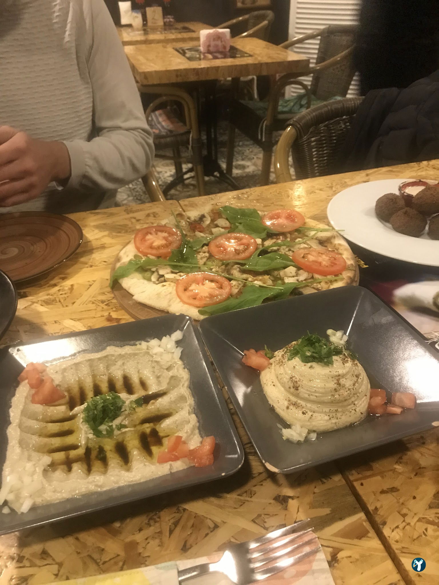 Rokka Pizza Falafel