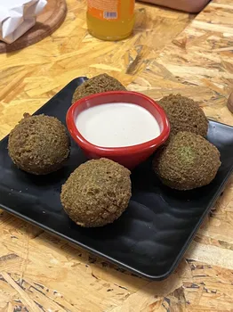Rokka Pizza Falafel resimleri Rokka Pizza Falafel resimleri