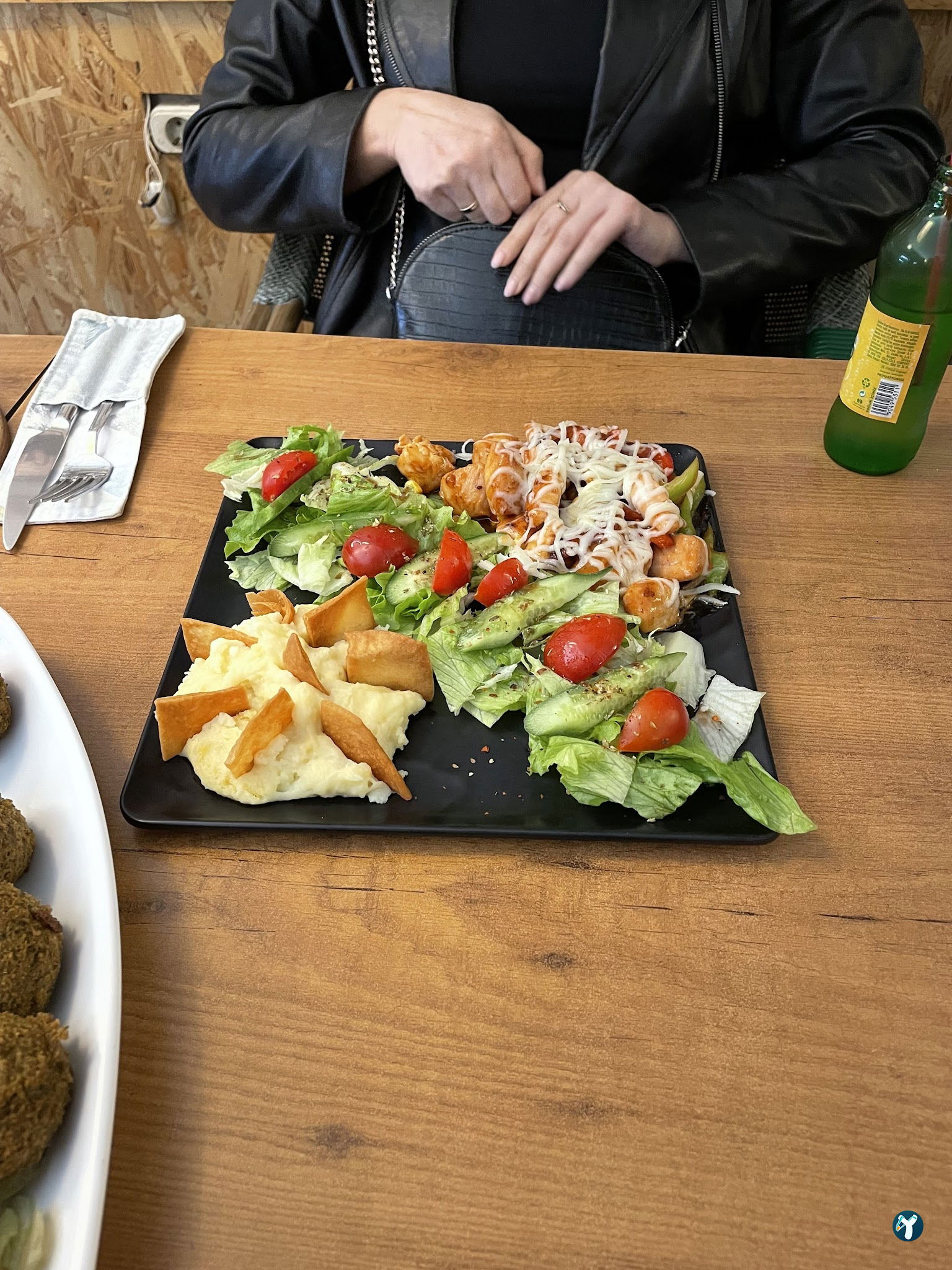 Rokka Pizza Falafel
