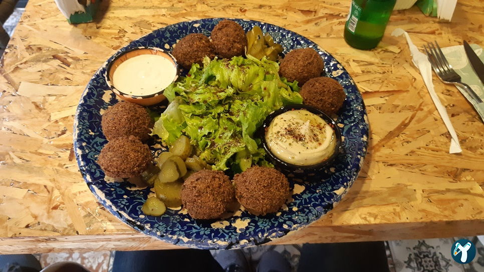 Rokka Pizza Falafel