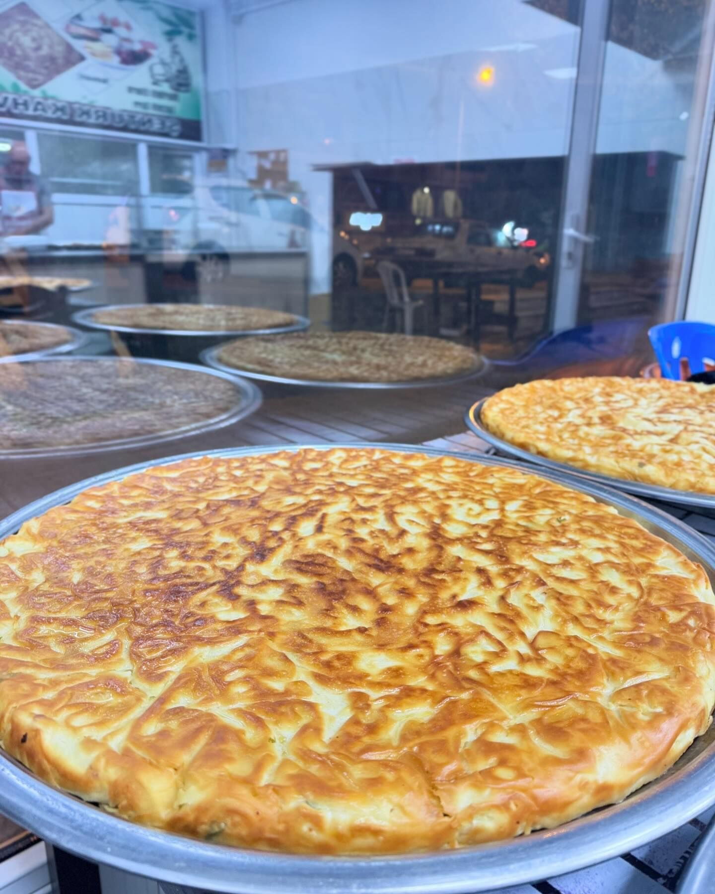 Sentürk Kahvalti Ve Börek Salonu