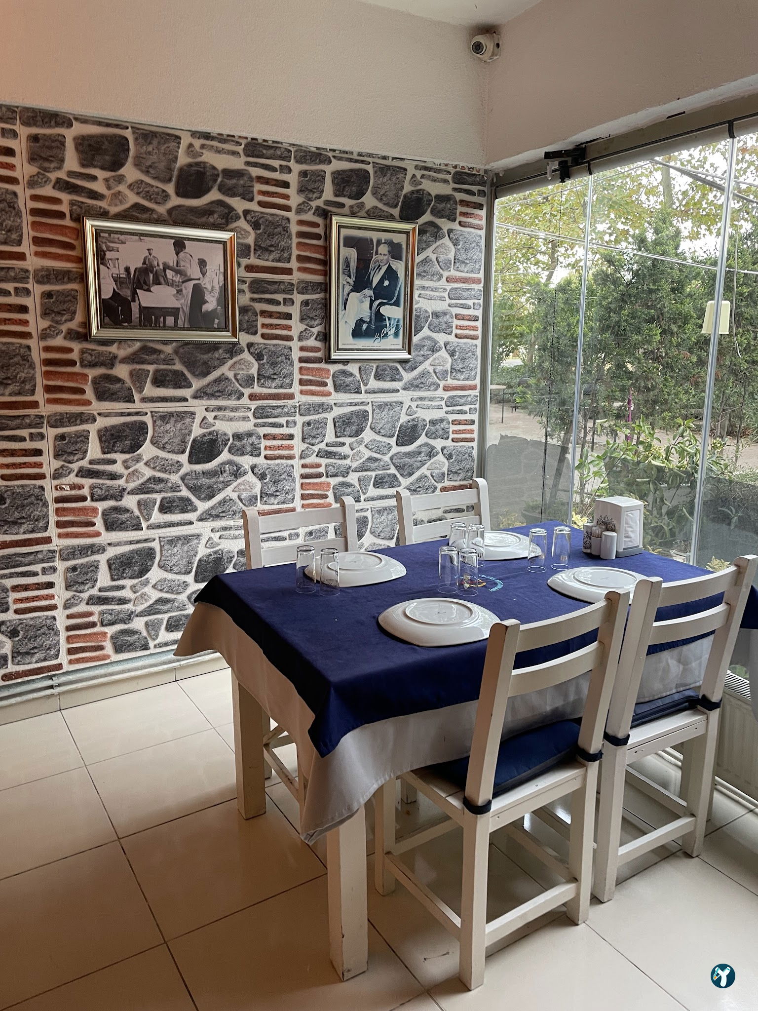 Alesta Restaurant
