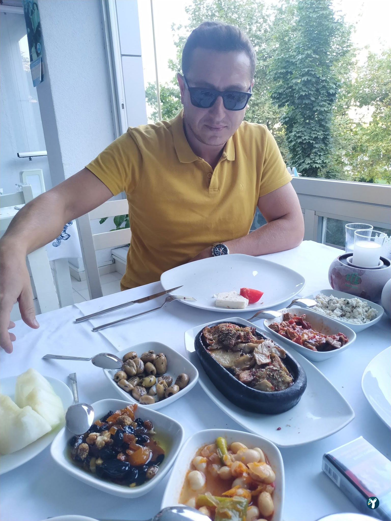 Alesta Restaurant