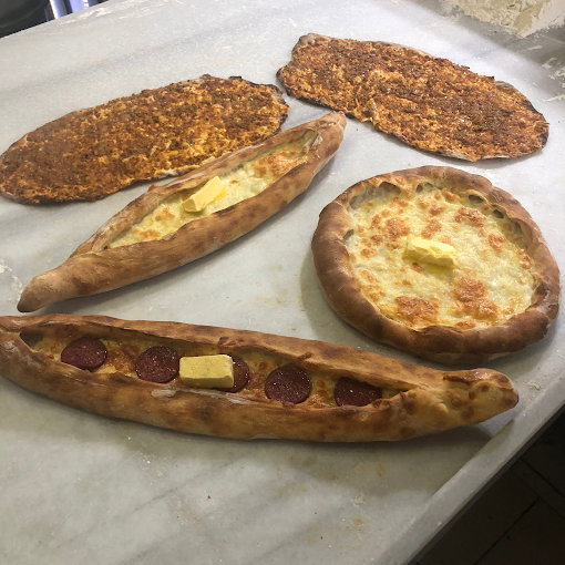 Karatay Pide Ve Çiğköfteci Ömer Usta