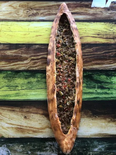 Karatay Pide Ve Çiğköfteci Ömer Usta