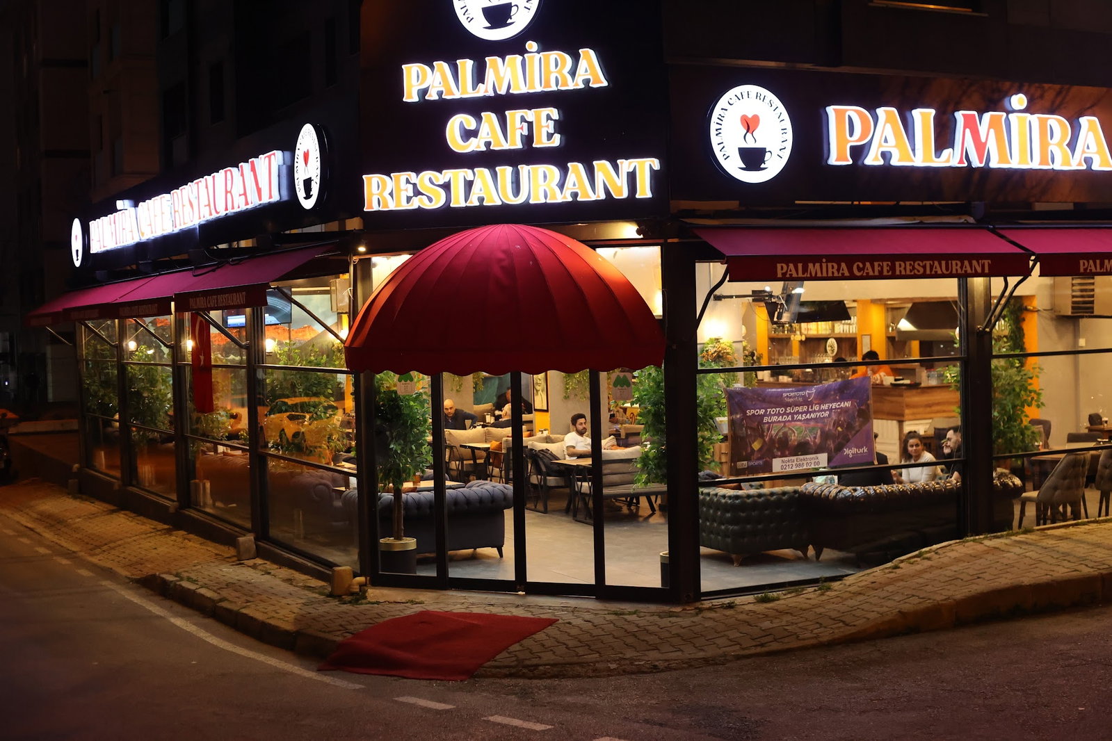 Palmira Cafe Restaurant