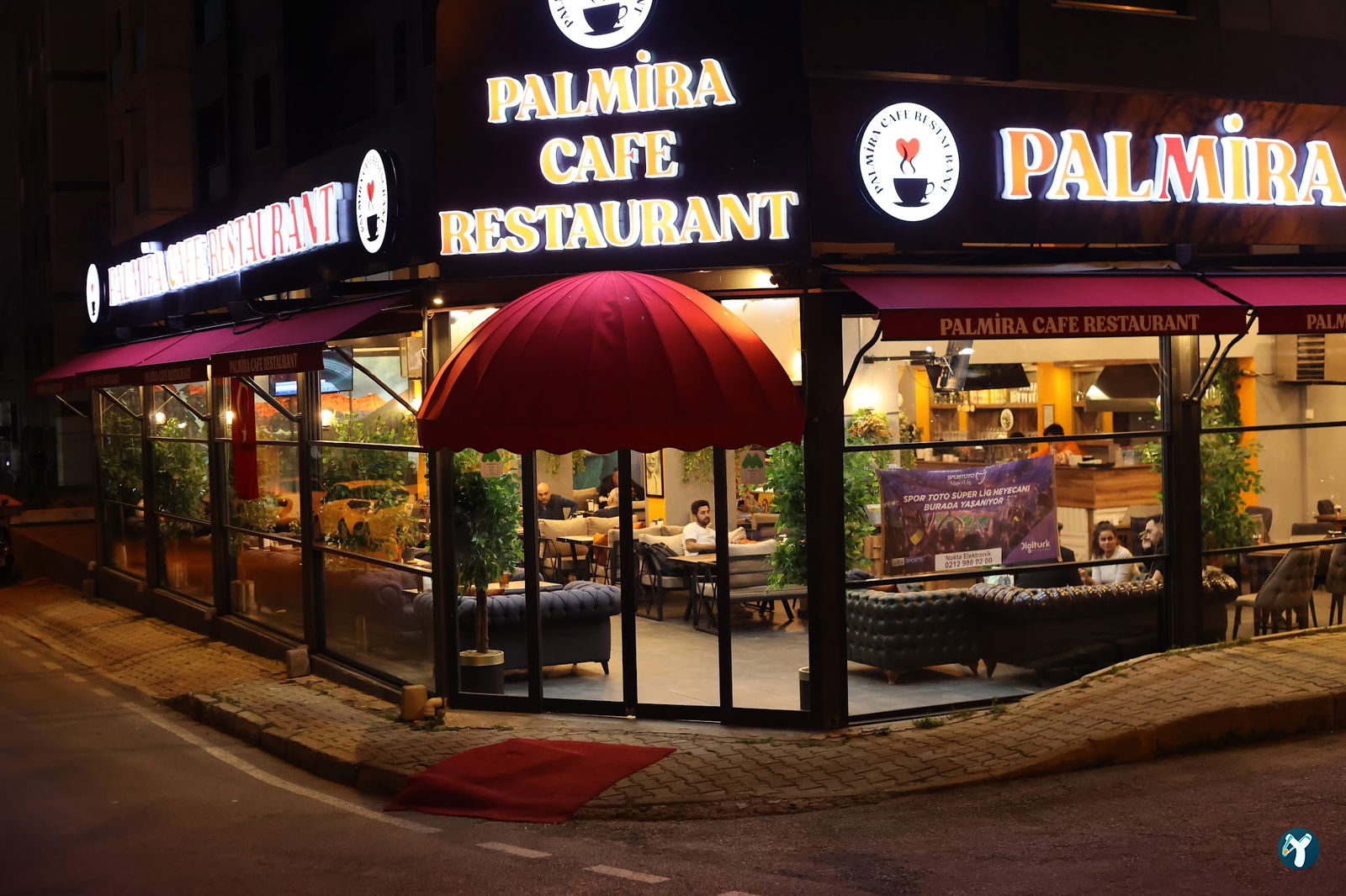 Palmira Cafe Restaurant