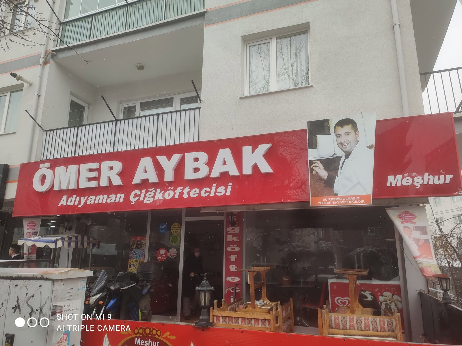 Meşhur Adiyaman Çi̇ğköfteci̇si̇ Ömer Aybak