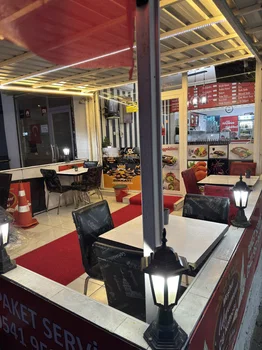 Meşhur Adiyaman Çi̇ğköfteci̇si̇ Ömer Aybak resimleri