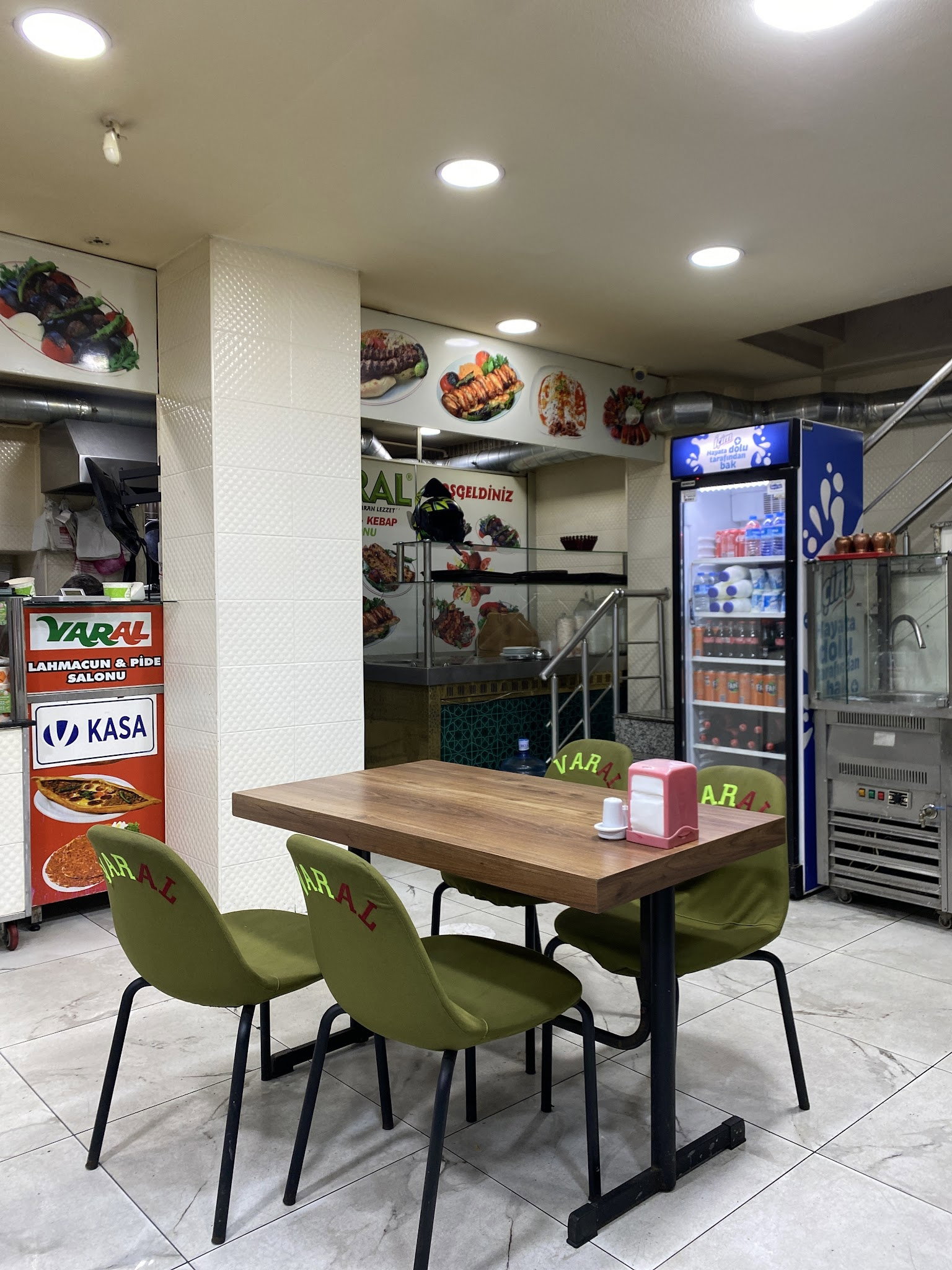 Varal Kebap Salonu