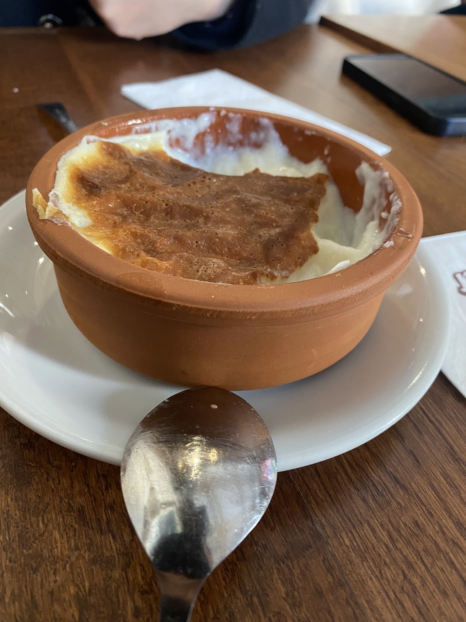 Kadıköy Saray Muhallebicisi