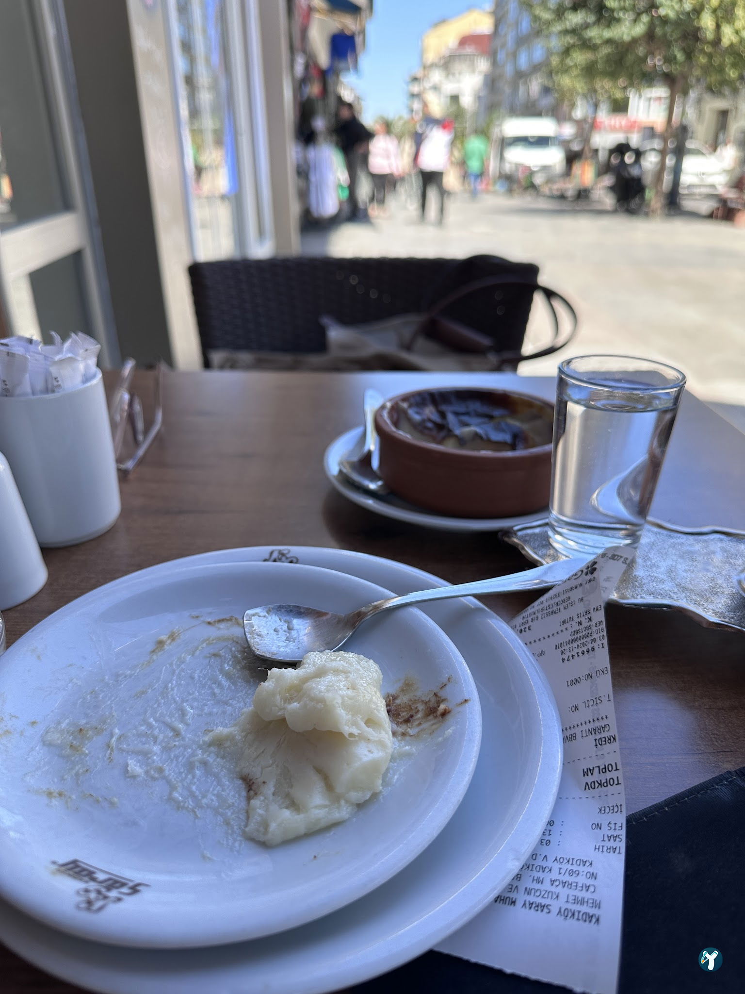 Kadıköy Saray Muhallebicisi