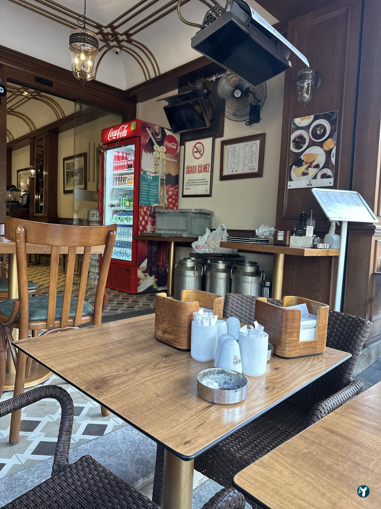 Kadıköy Saray Muhallebicisi