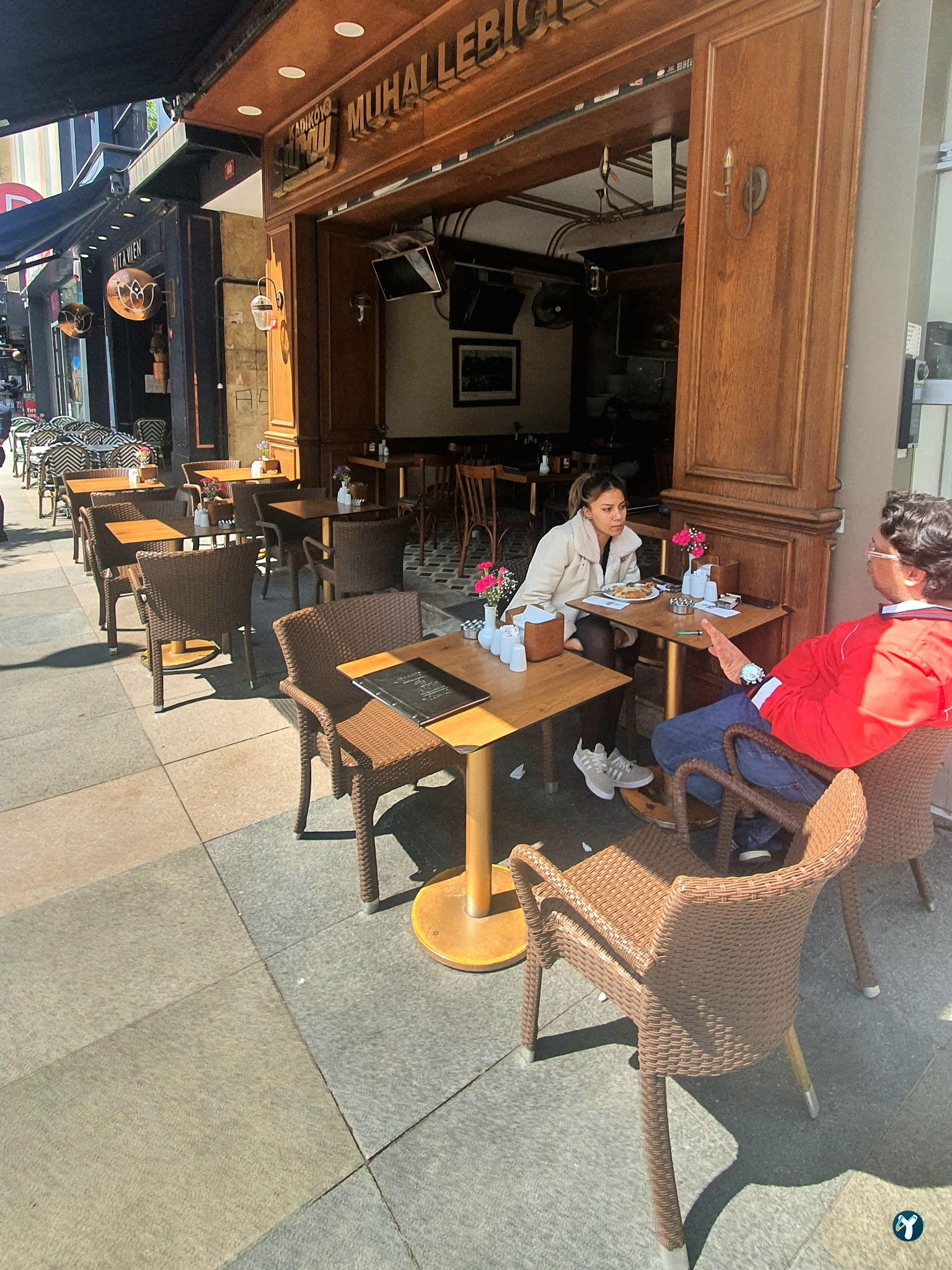 Kadıköy Saray Muhallebicisi