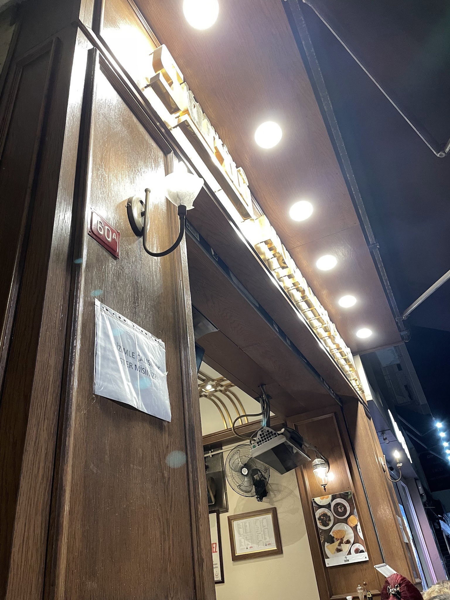 Kadıköy Saray Muhallebicisi