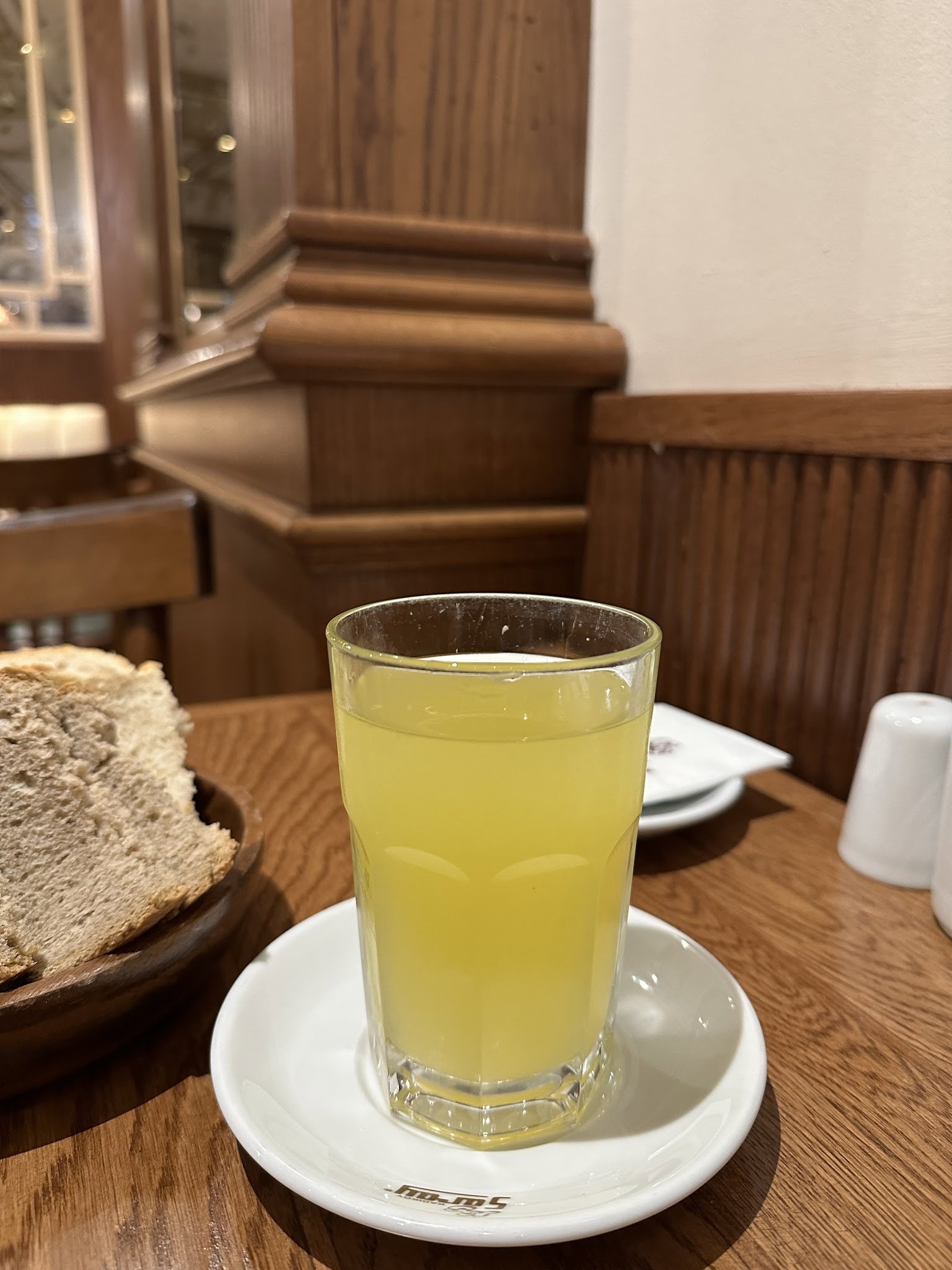 Kadıköy Saray Muhallebicisi