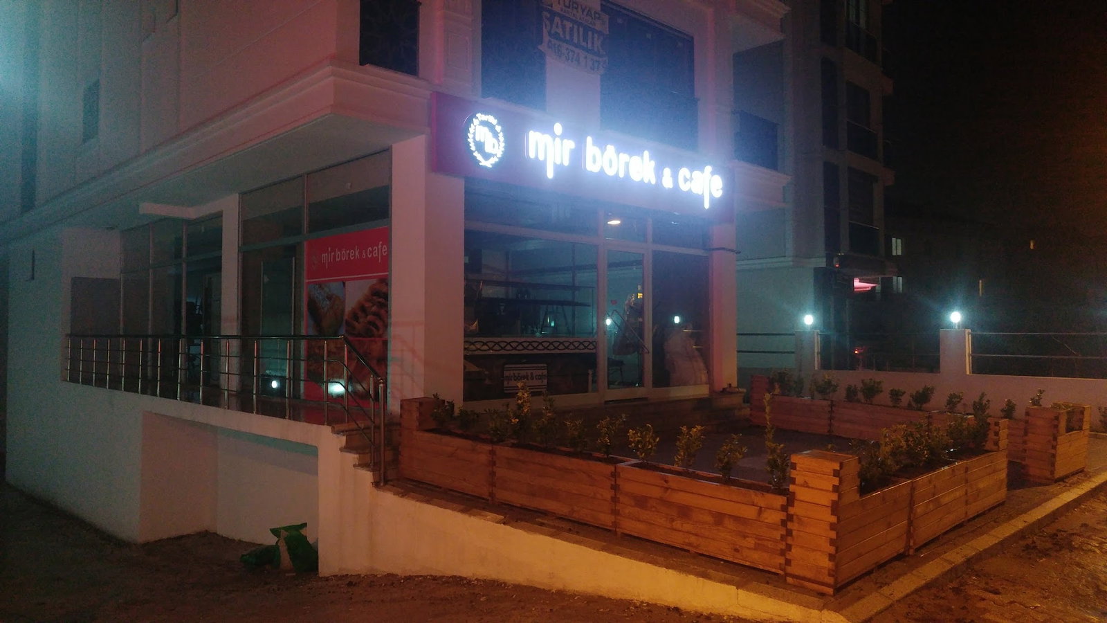 Mir Börek & Cafe