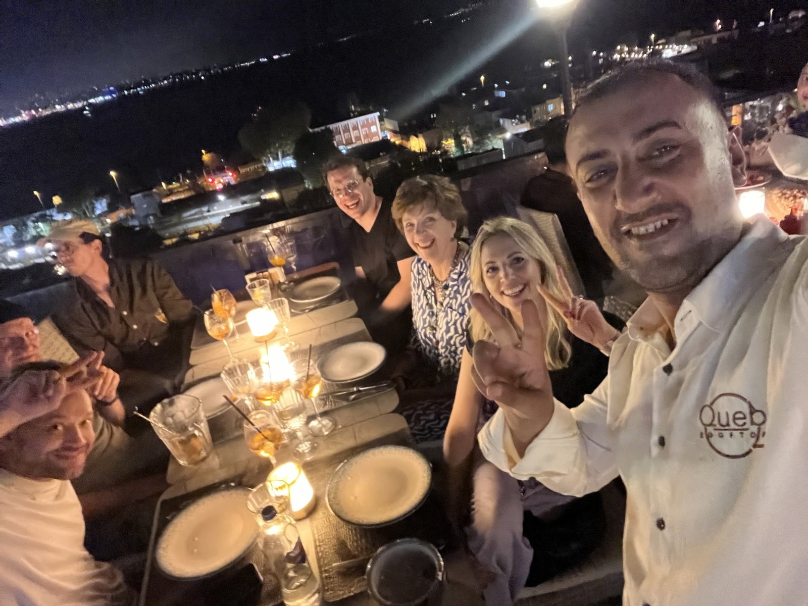 Queb Rooftop Restaurant