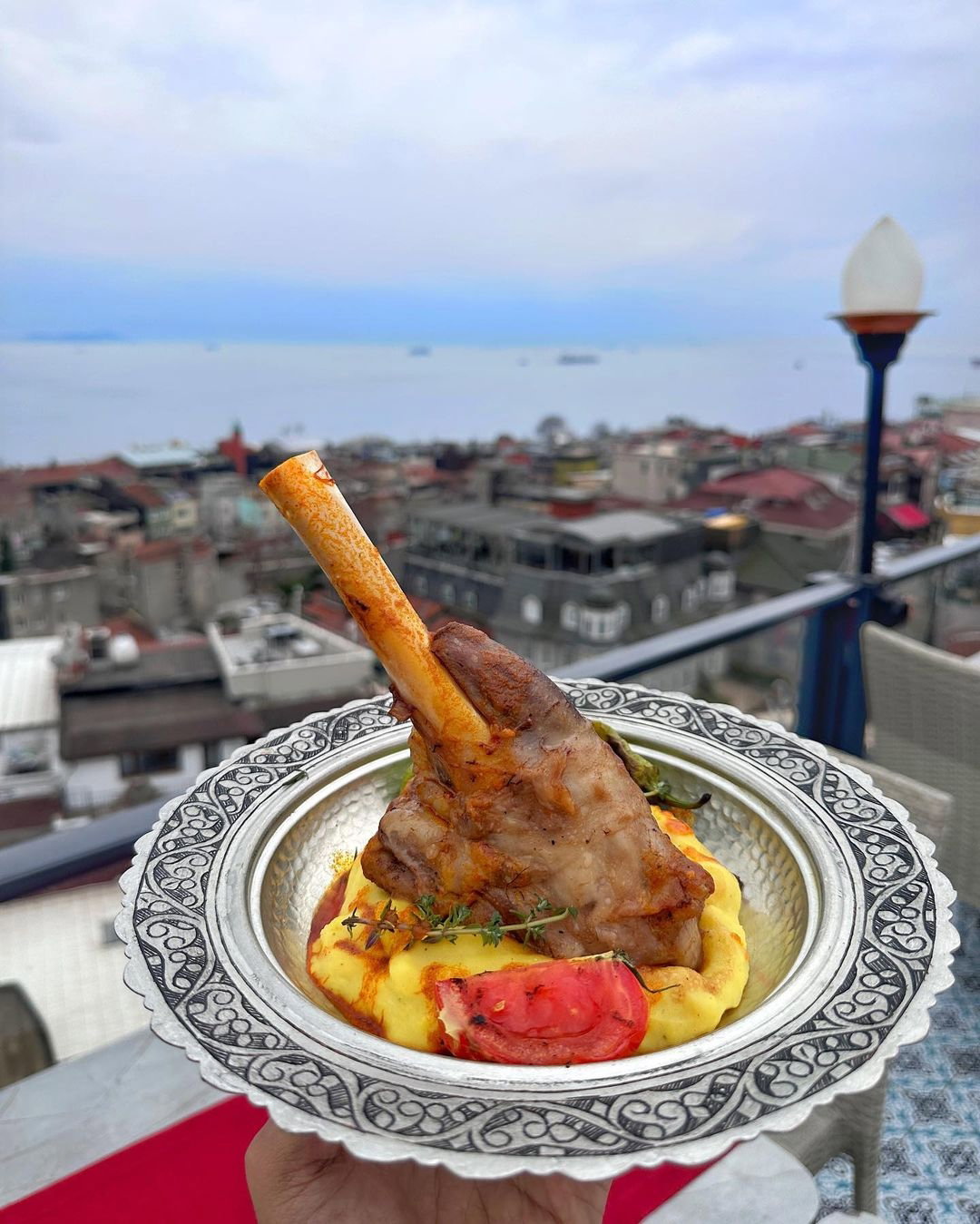 Queb Rooftop Restaurant