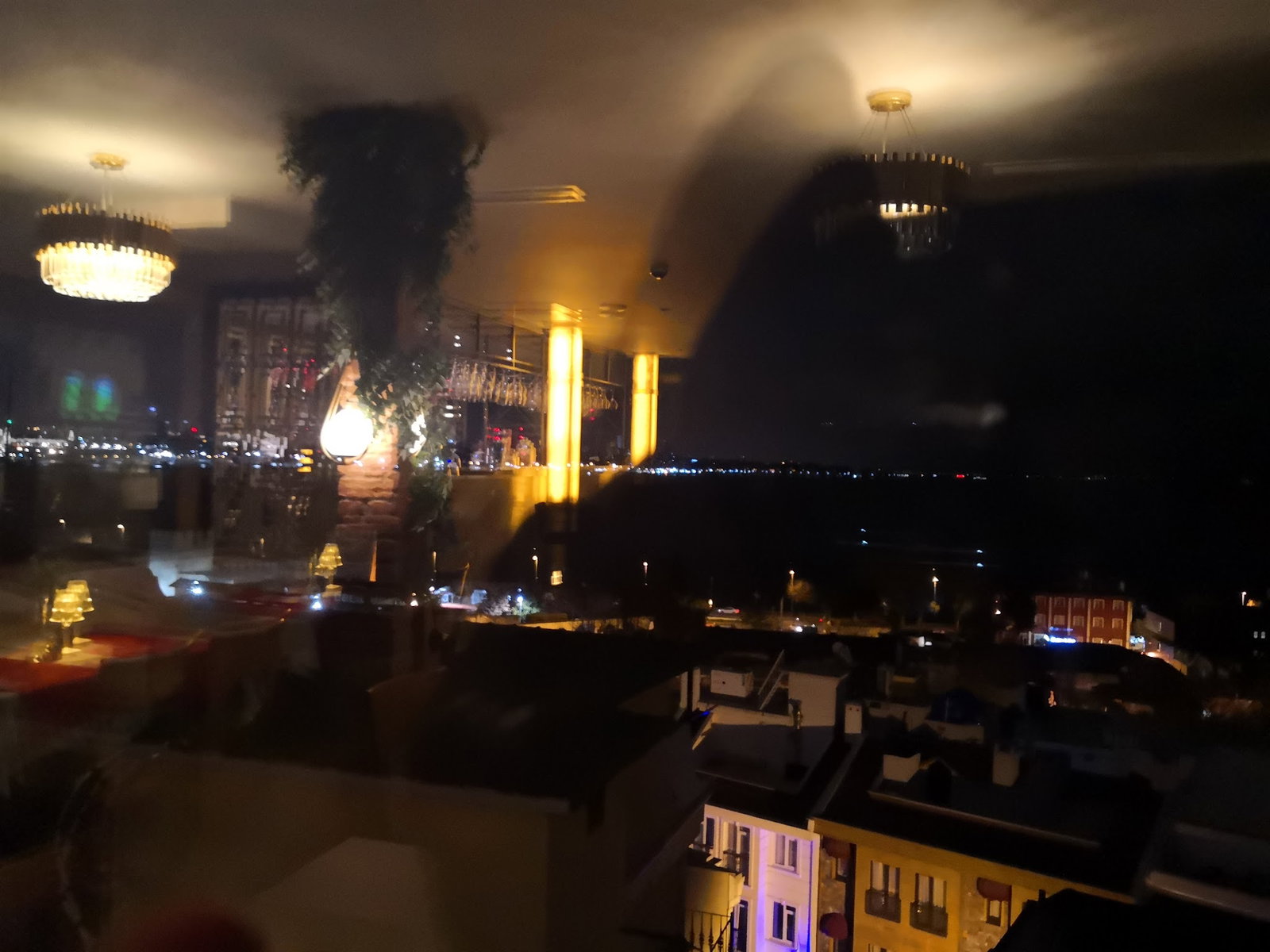 Queb Rooftop Restaurant